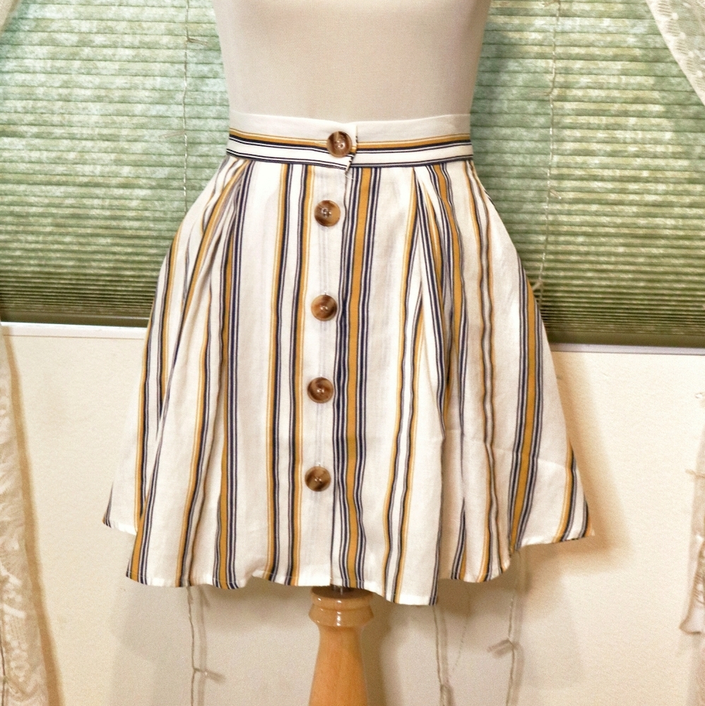 Striped Windsor skater skirt